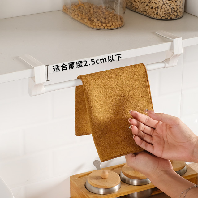 Towel rack without punching