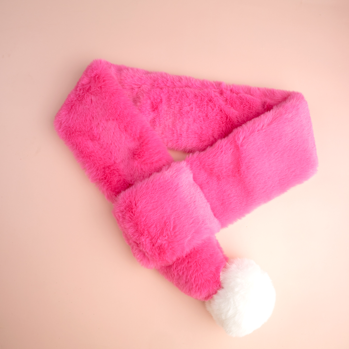 冬季新款宠物猫咪狗狗围脖毛绒可爱保暖球球红色口水巾围巾圣诞节 - 图3