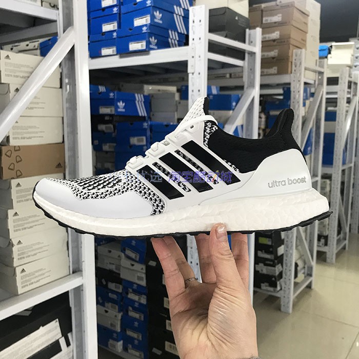 Adidas ULTRABOOST 1.0 男女UB轻便透气跑鞋 HQ4204 ID0153 9632 - 图2