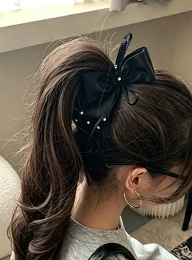 韩系慵懒风缎面水钻香蕉夹女2026新款竖夹马尾抓夹盘发高级感头饰