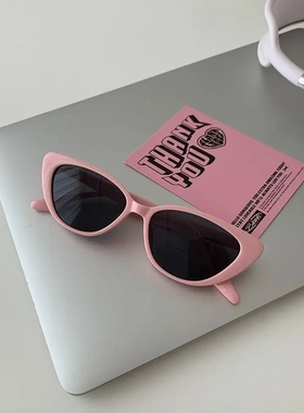 25新款时尚墨镜显脸小网红太阳镜小众高级感复古百搭猫眼粉色女