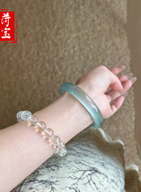天青冻石英岩玉中宽扁条手镯冰油青细圆条翡翠色镯子供货
