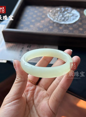 天然阿富汗玉石手镯晴水色青白色玉石镯子福利玉镯