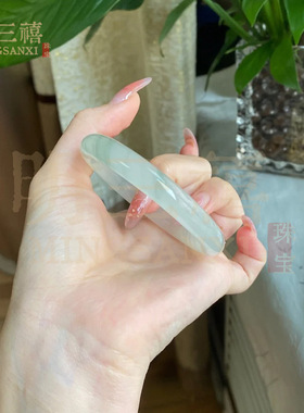 天然新疆天山翠手镯冰翠玉镯女款雪翠金丝玉圆条玉镯子翡翠色