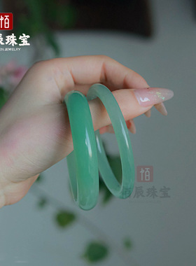 天然东陵玉手镯绿色清透年轻款细圆条东陵玉晴水油青色扁条手镯