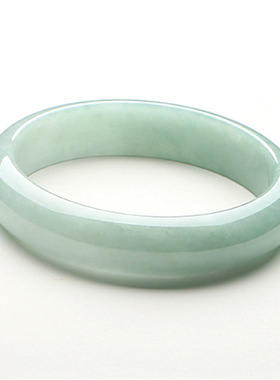 缅甸老坑冰糯种翡翠玉手镯冰种淡绿色贵妃镯翠玉镯子女款送长辈礼