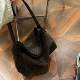 Versatile and fashionable shoulder bag for commuting to work