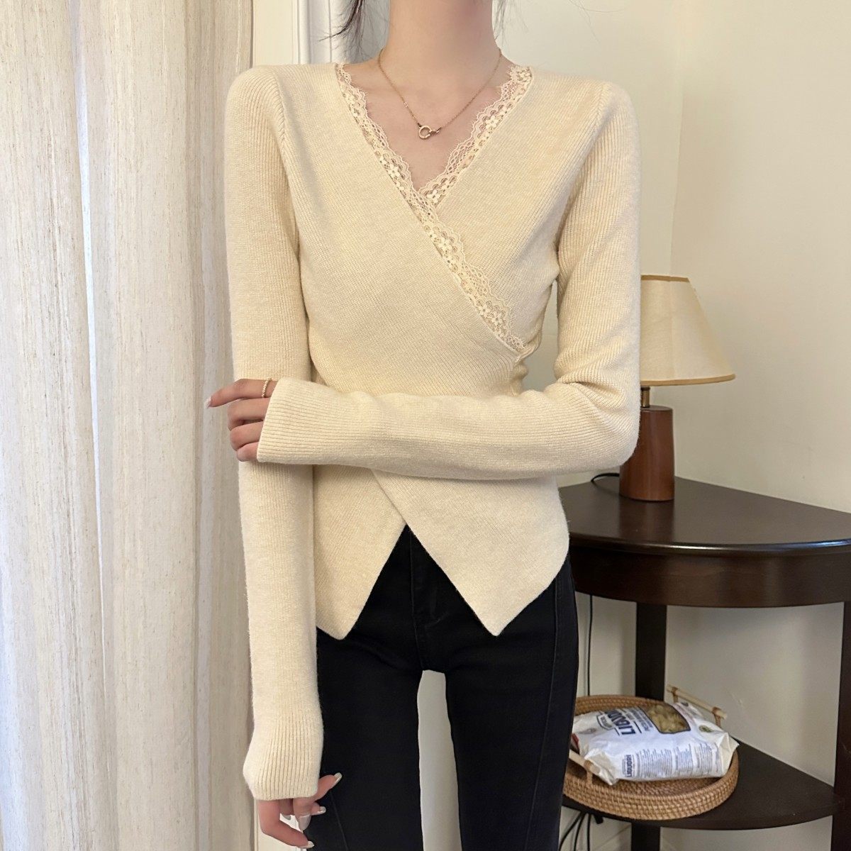 交叉式辣妈外出哺乳上衣蕾丝针织打底衫秋冬修身V领产后喂奶毛衣,淘宝优惠券,粉丝福利购,淘宝优惠卷
