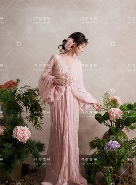 影楼新中式温柔风少女清冷高级感褶皱连衣裙氛围感写真艺术照服装