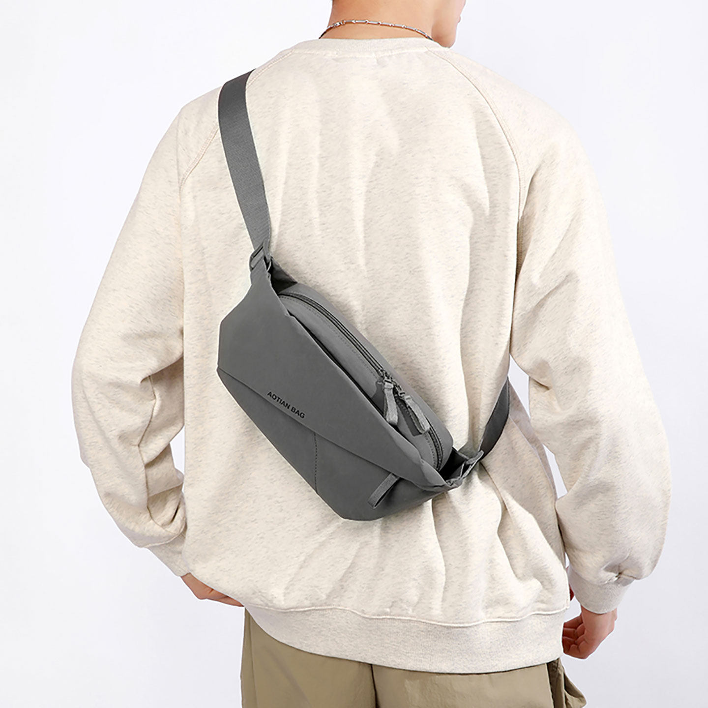 胸包男款斜挎包2026新款轻便运动骑行小背包男士户外旅游手机腰包,淘宝优惠券,粉丝福利购,淘宝优惠卷