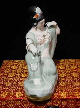 景德镇十大瓷厂雕塑瓷厂七十年代手绘粉彩观音菩萨陶瓷摆件收藏