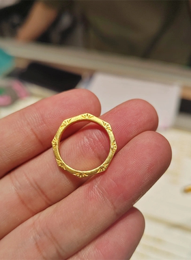 八方来财古法戒指招财纳福精致黄金色高级感食指戒素圈百搭礼物