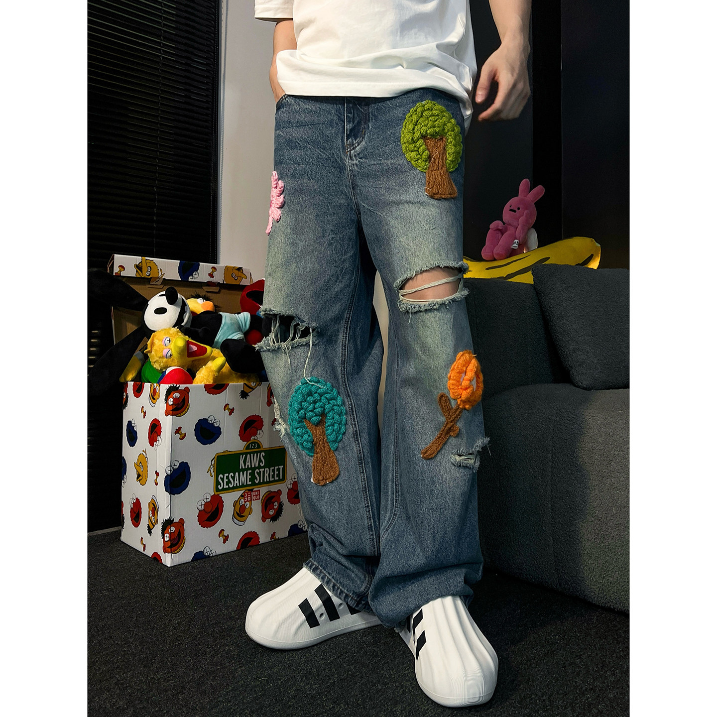 获衣局牛仔裤个性设计感立体钩花贴花绣宽松破洞休闲男女情侣长裤,淘宝优惠券,粉丝福利购,淘宝优惠卷