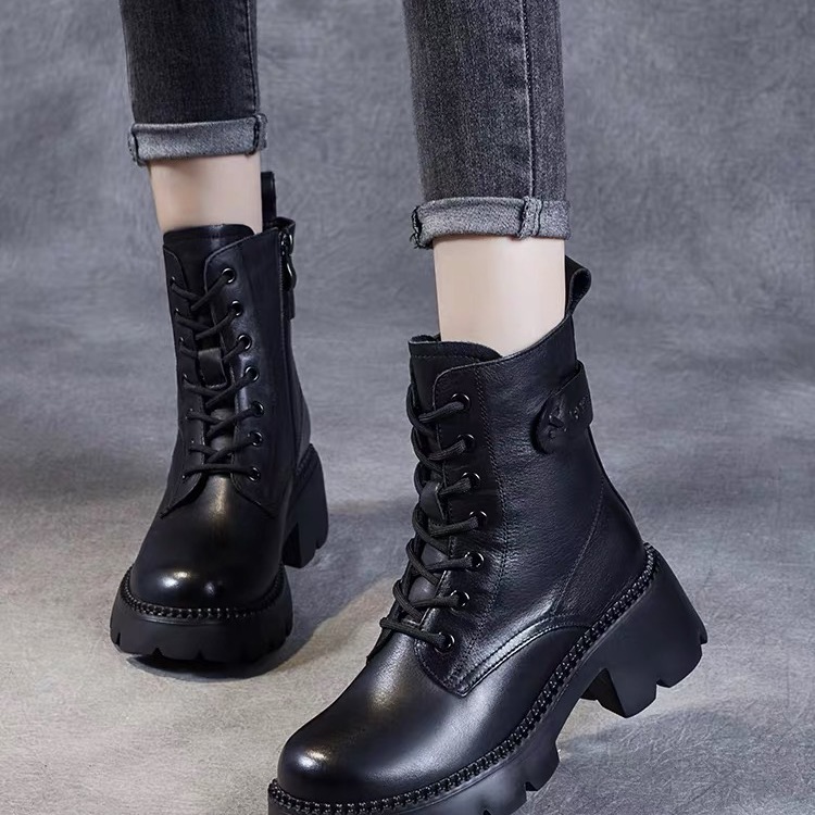 厚底马丁靴女2025新爆款春秋靴子英伦风真皮高跟小个子配裙子短靴 - 图0