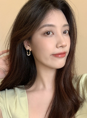 蚊香盘无耳洞耳夹黑色几何耳环