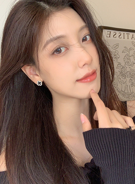 日常高级感耳夹四叶草耳钉