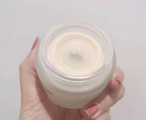 看清楚规格再拍naturabisse悦碧施紧肤抚痕无龄面霜75ml200ml院装 - 图1
