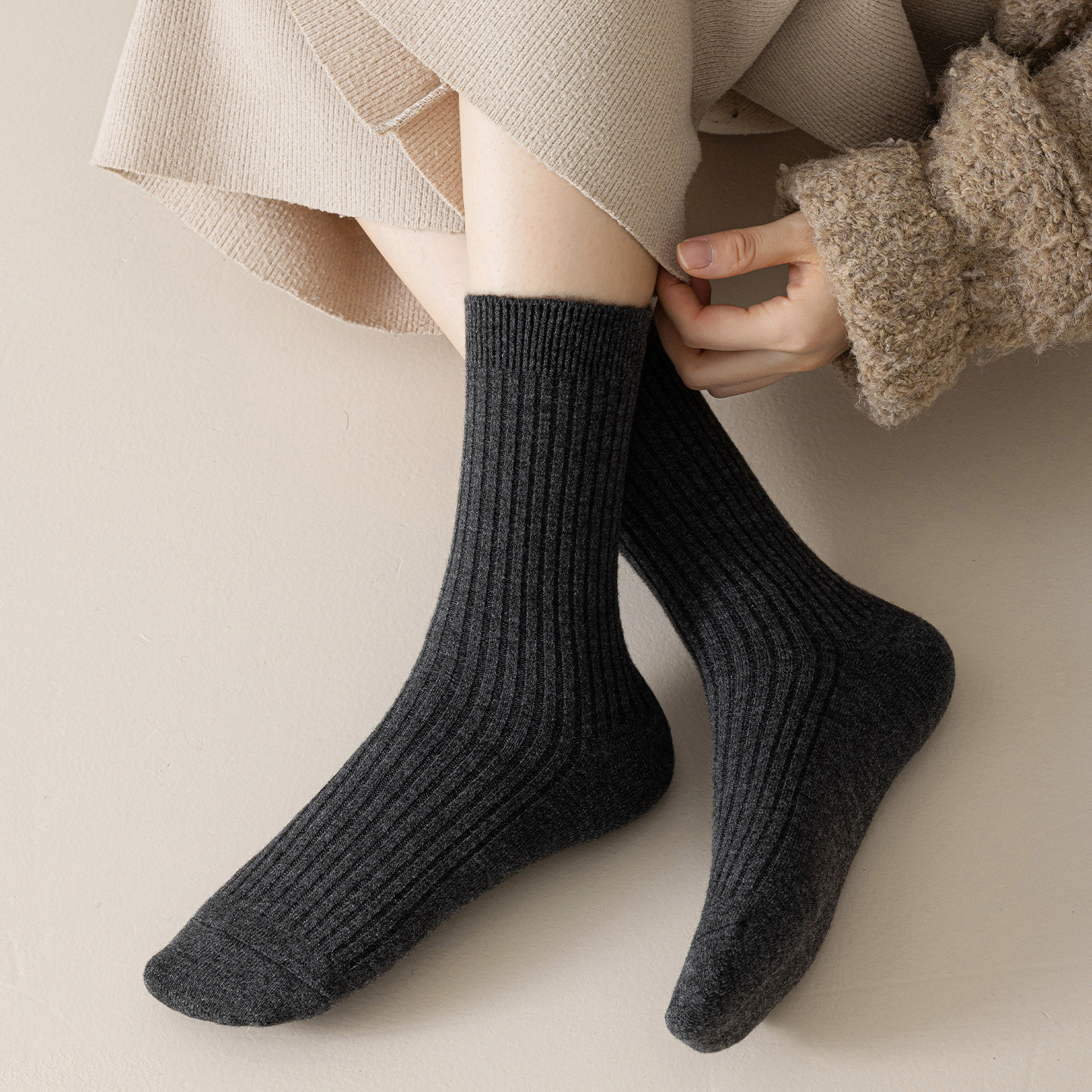 双针加厚加绒羊毛袜子女冬季保暖深棕咖色配勃肯中筒新款2025爆款,淘宝优惠券,粉丝福利购,淘宝优惠卷