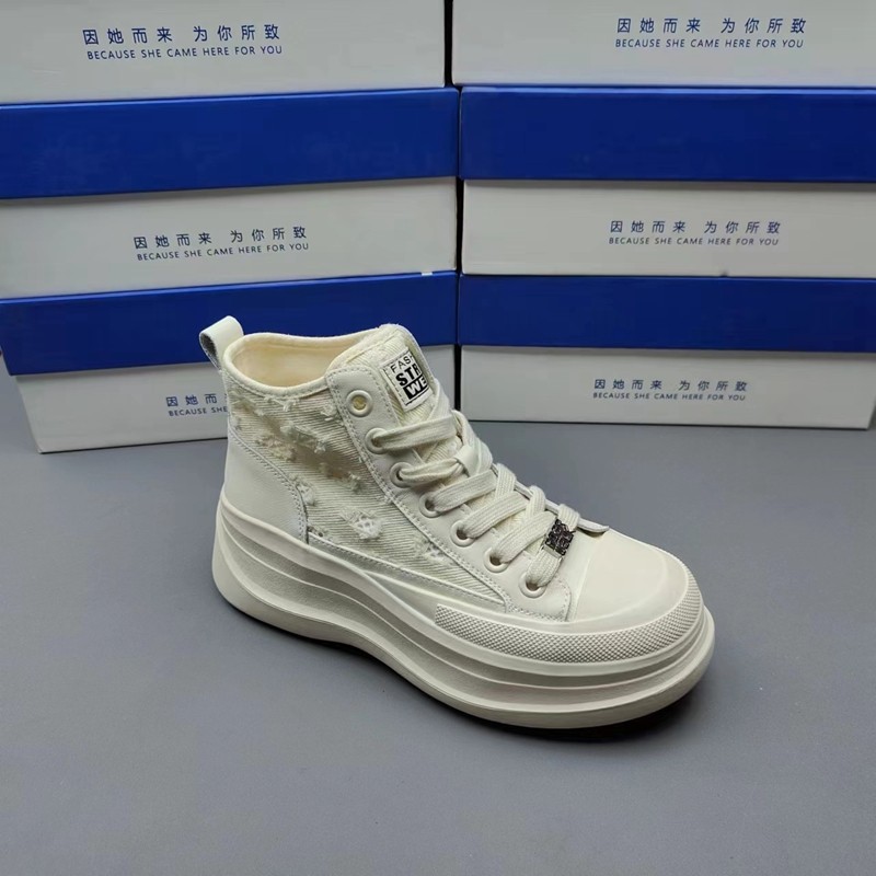 工厂店断码清仓真皮小白板鞋学院风老爹运动休闲舒适女鞋款式任选,淘宝优惠券,粉丝福利购,淘宝优惠卷