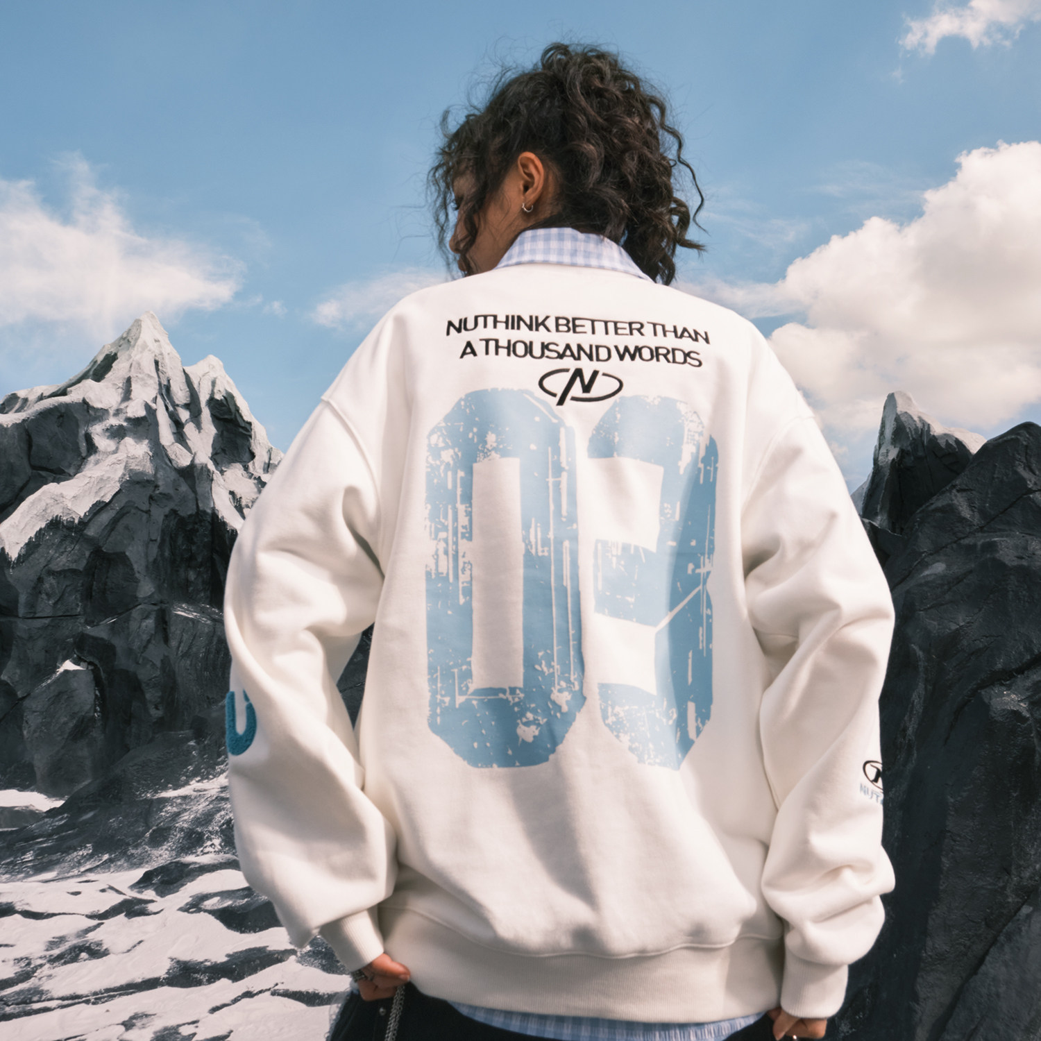Nuthink美式潮牌字母圆领卫衣刺绣复古街头chic男女新款2026年春,淘宝优惠券,粉丝福利购,淘宝优惠卷