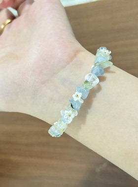 多巴胺甜美风花朵碎石串珠手链精