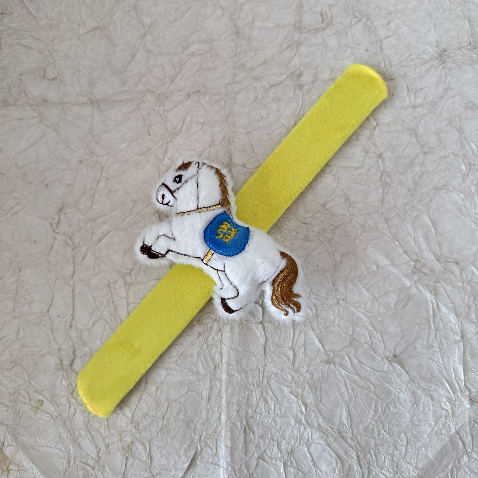 毛绒生肖小马玩偶啪啪圈可爱手环手链装饰卡通手表带儿童马上有钱,淘宝优惠券,粉丝福利购,淘宝优惠卷