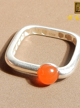 美美哒保山南红玛瑙设计款银镶戒