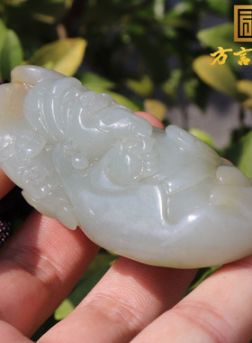 方言精品和田玉蓝调带糖财神手把