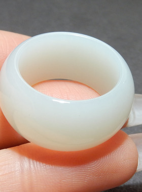 亮眼方言和田玉精品特惠新疆且末料羊脂白玉18mm精美戒圈戒指A5