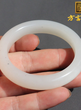 和田玉95于田料飘墨白玉手镯