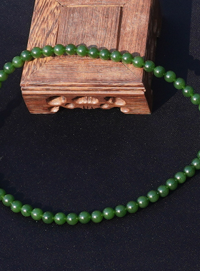 方言和田玉俄冰底细阳绿碧玉项链