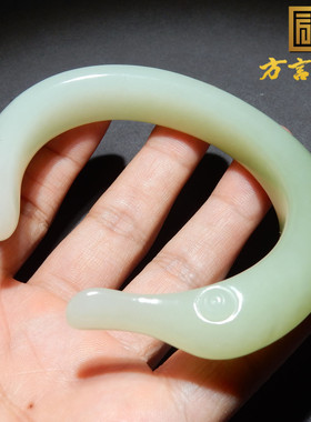 震惊方言和田玉精品收藏新疆且末料蓝皮黄口三色鹅如意女士手镯w1
