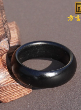 方言和田玉新疆羊脂底墨玉籽戒指