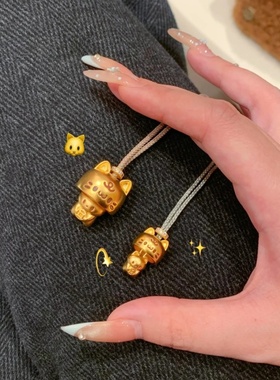 2025秋冬新款沙金躲猫猫吊坠可爱卡通招财猫气质百搭高级感项链女