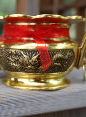 加厚合金香炉家用檀香香炉室内香炉带炉沿香炉香灰不掉礼