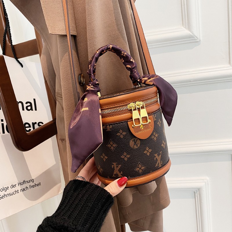 圆筒包女包2025新款潮丝巾手提圆柱形水桶包单肩斜挎老花饭桶小包,淘宝优惠券,粉丝福利购,淘宝优惠卷