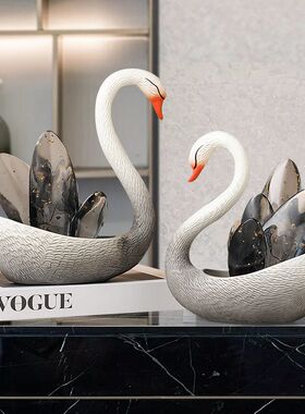 礼盒装天鹅摆件轻奢客厅餐边酒柜乔迁结婚送新人礼物高级装饰品
