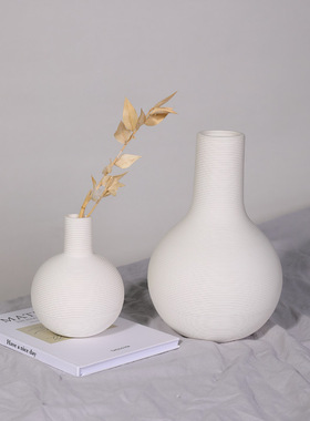 ins侘寂风白色陶瓷花瓶摆件 创意个性干花插花家居酒店装饰品摆设