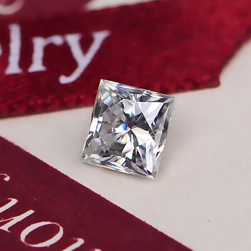 钰名堂美国charles colvard d裸钻 钰名堂戒指/指环