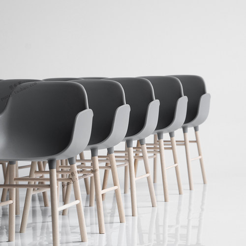 迷你小家具微缩椅子模型摆件BJD娃娃屋6分芭比场景拍摄道具摆设 - 图1