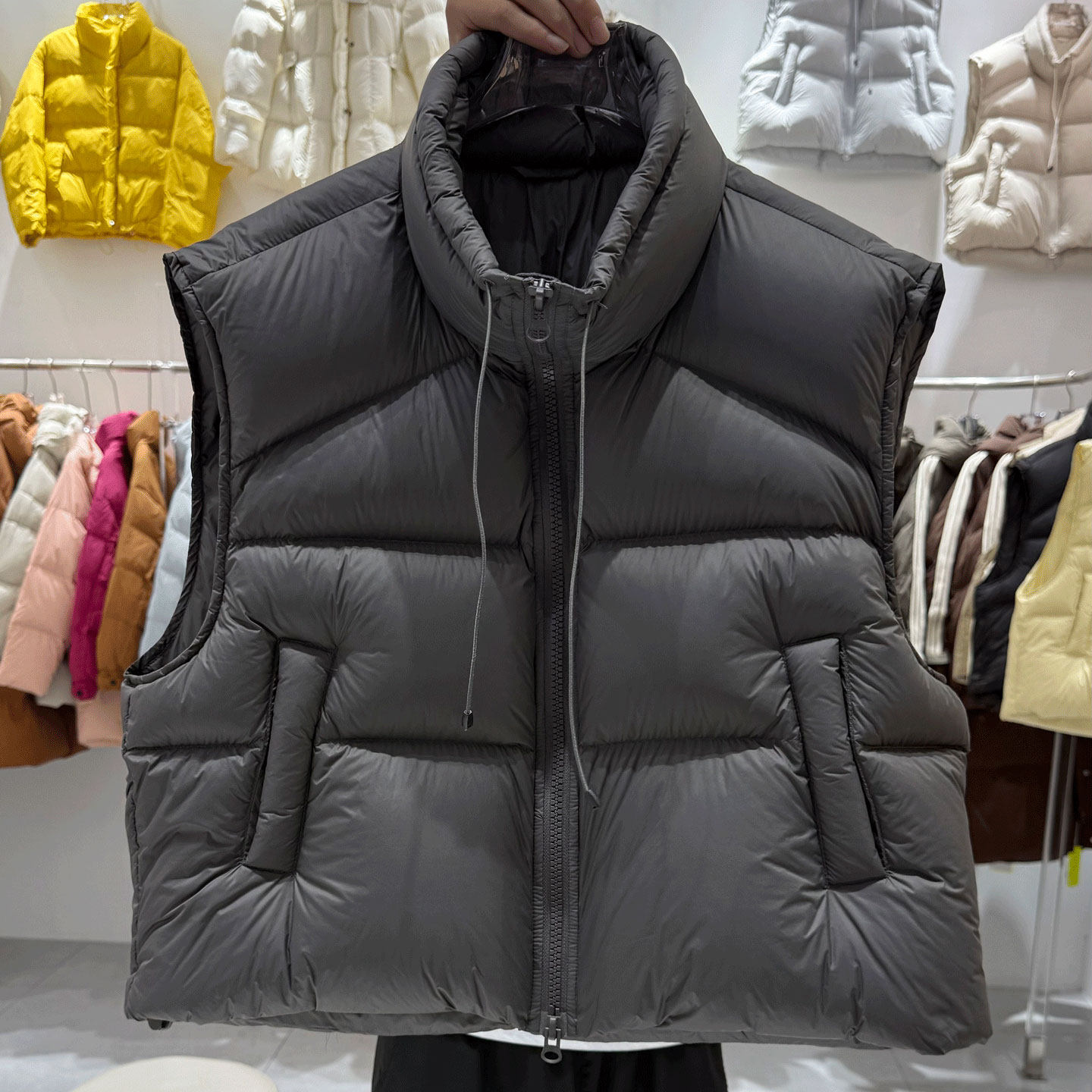 韩系2025新款秋冬90白鸭绒羽绒马甲女短款宽松小个子背心马夹外穿