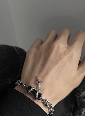 星体缠绕黑钻手链男女百搭小众设计轻奢高级感情侣手饰潮钛钢