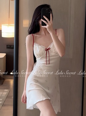 2025爆款新品睡衣新款吊带睡裙法式甜美纯欲风少女胸垫
