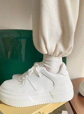 爆款小白鞋女2025春秋季新款百搭白鞋厚底增高板鞋运动休闲女鞋子