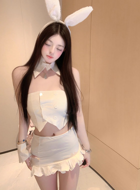 纯欲风性感辣妹白色套装裙抹胸露腰上衣拼接荷叶边包臀短裙两件套