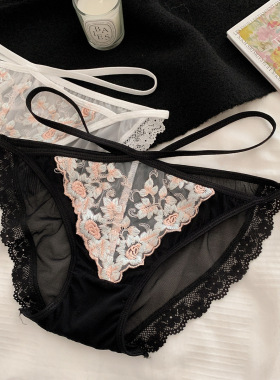 花香四溢 法式刺绣性感少女交叉内裤新款中腰纯欲网纱透气三角裤