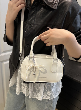 批发时尚简约手提小方包女包2025夏新款珍珠蝴蝶结单肩包潮斜挎包