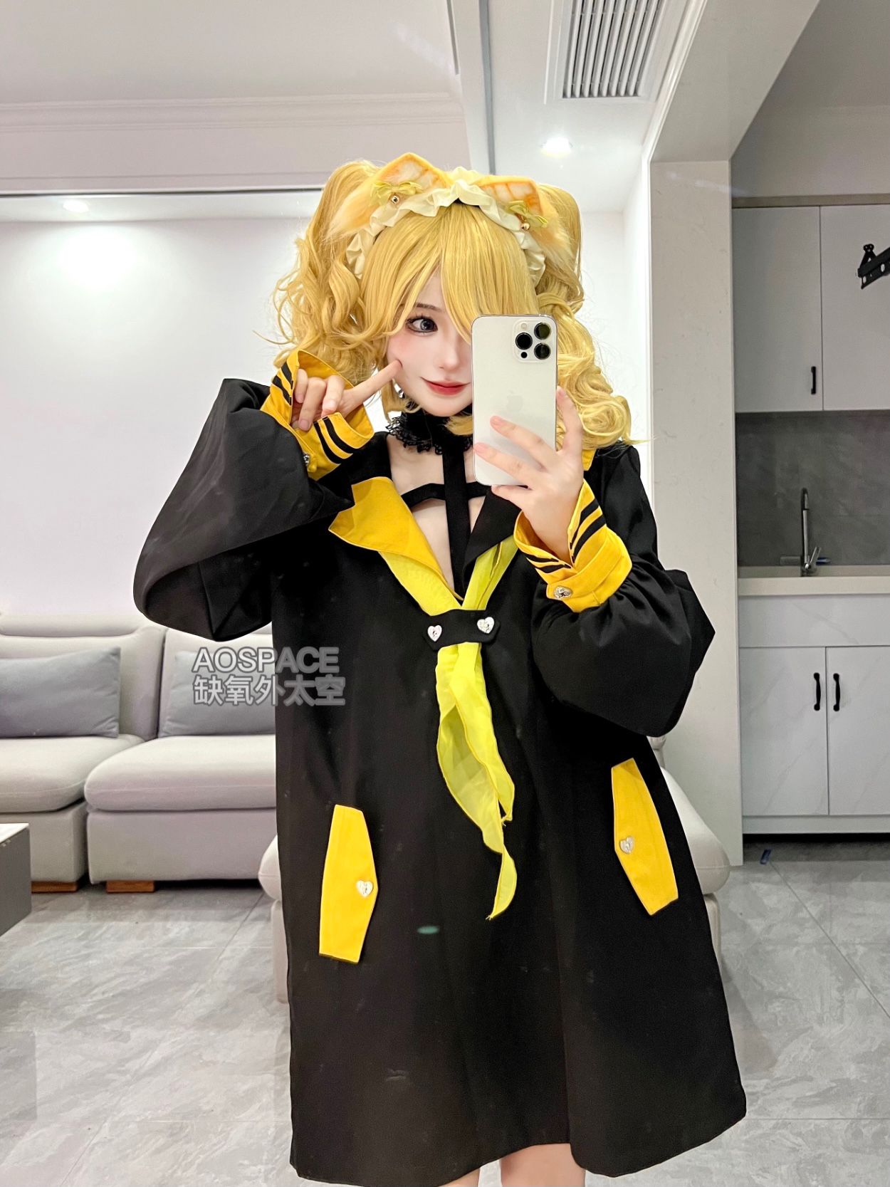 缺氧外太空【虚拟游戏】自制挂脖拼色断襟亚比宽松水手领长款上衣 - 图1