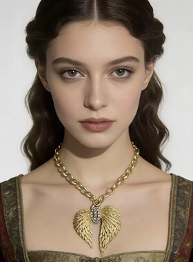 复古天使之翼浮雕翅膀镶钻项链
