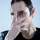 Blackhead/Blackhead Designer Tide Tide Fun Вращающиеся русские буквы титановые стальные кольцо Чжан Юнлей